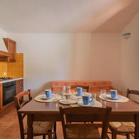 Stunning Bouganvillage 2 Bedroom Sleeps 6 Child * Tanaunella