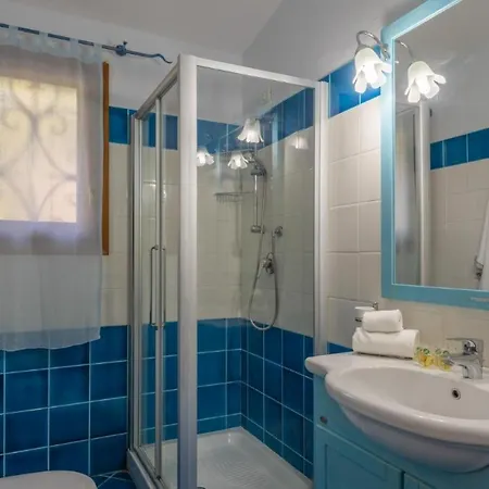 Stunning Bouganvillage 2 Bedroom Sleeps 6 Child *