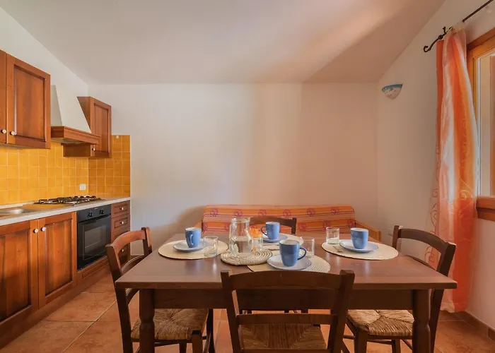Stunning Bouganvillage 2 Bedroom Sleeps 6 Child * Tanaunella